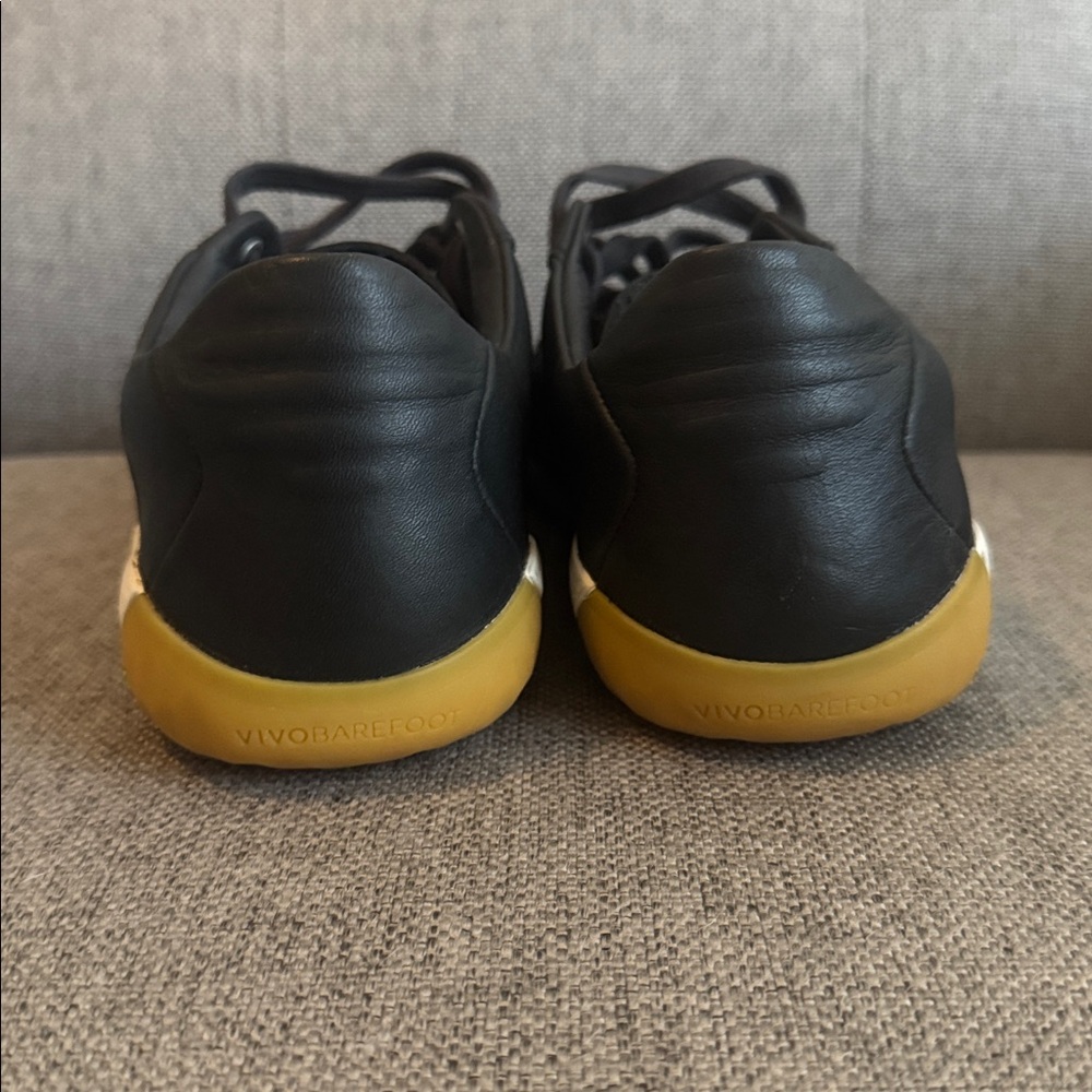 Vivo Barefoot Black Leather Shoes - Picture 8 of 15